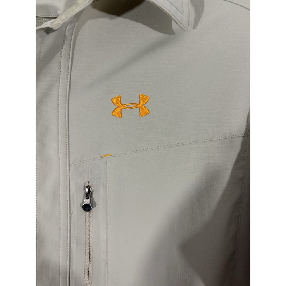 UNDER ARMOUR FISHING SHIRT MENS SMALL BEIGE LIGHTWEIGHT VENTED - Picture 2 of 7